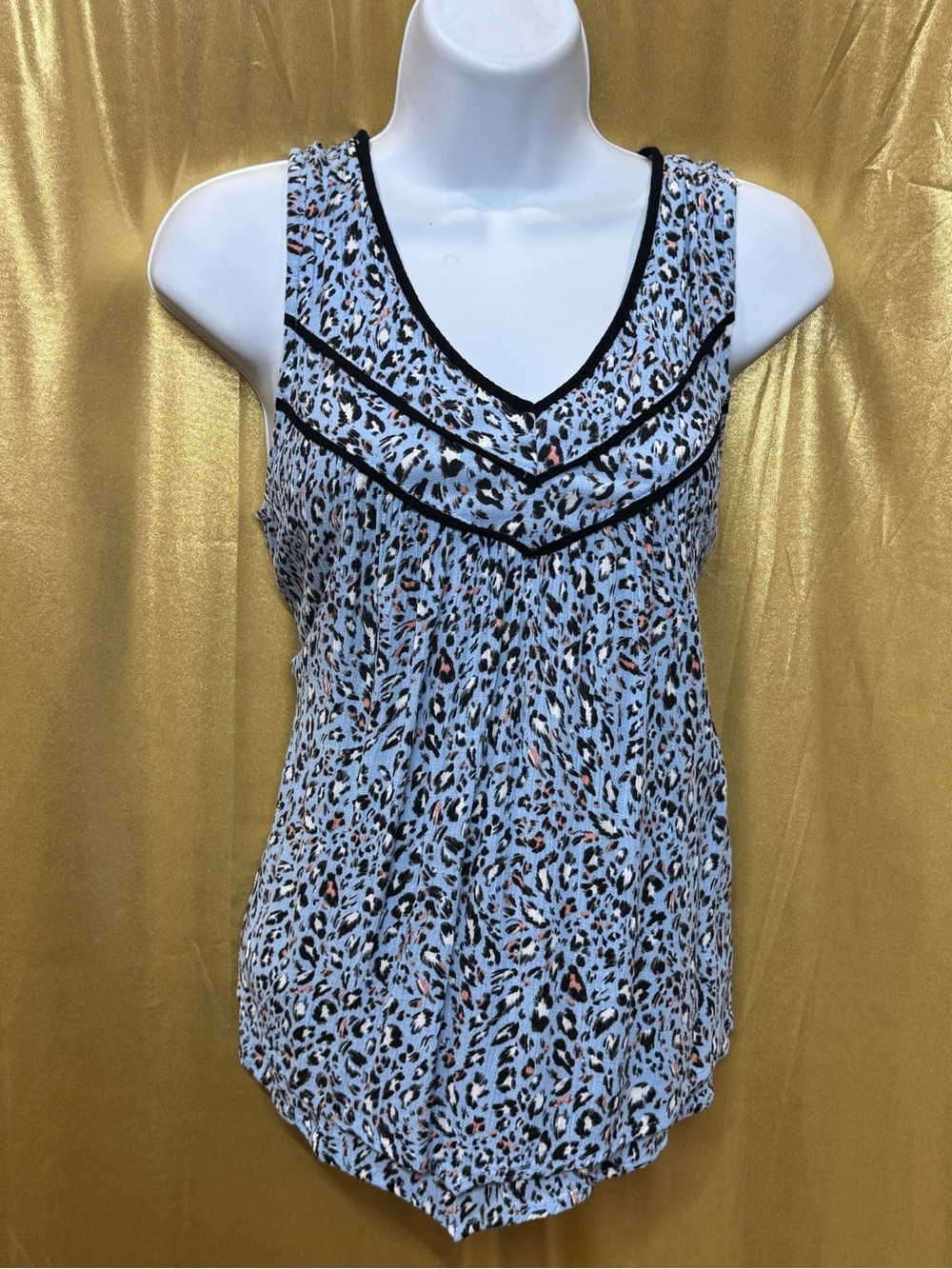 Democracy Blue Cheetah Print V-Neck Tank Top Size Small